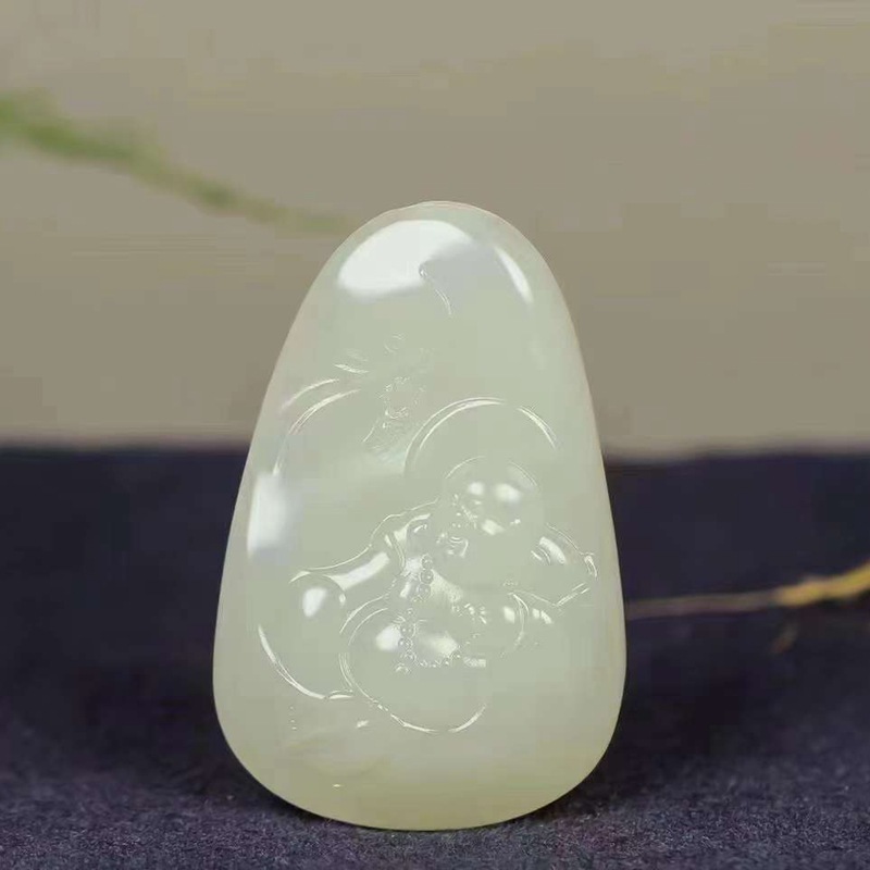 和田玉供應鏈天然新疆和田玉青海料荔枝凍玉石彌勒佛吊墜女款掛件