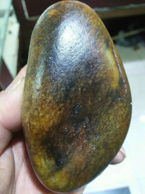 和田玉青海料與籽料對(duì)比 孰優(yōu)孰劣的深度解析